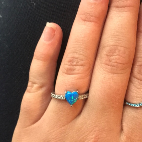 Ring - Picture 2 of 2